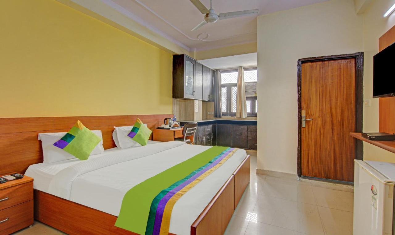 Treebo Tms Residency Hotel Ню Делхи Екстериор снимка