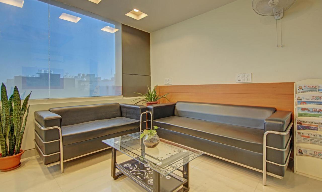 Treebo Tms Residency Hotel Ню Делхи Екстериор снимка