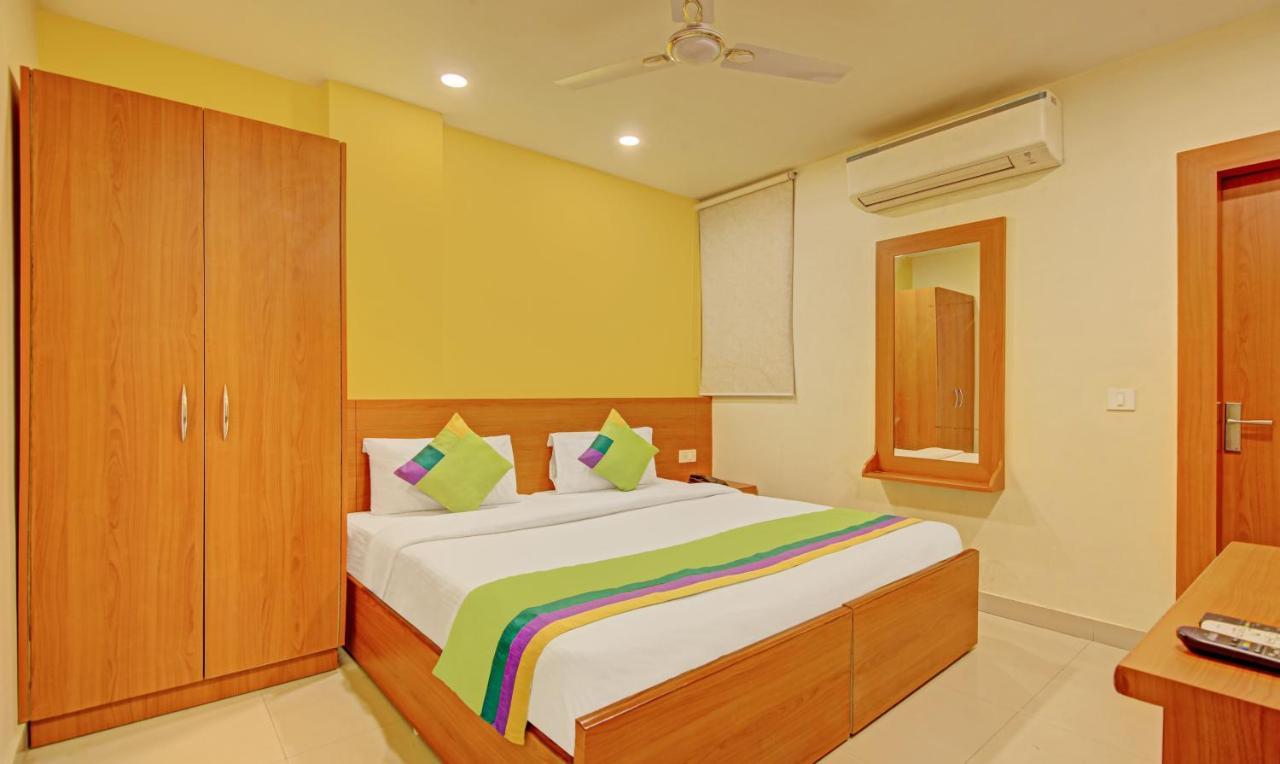 Treebo Tms Residency Hotel Ню Делхи Екстериор снимка