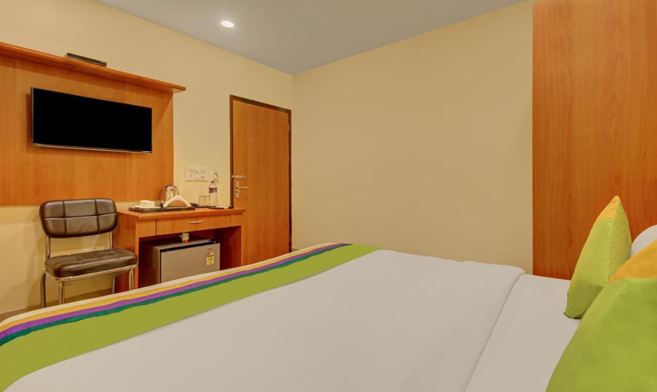 Treebo Tms Residency Hotel Ню Делхи Екстериор снимка