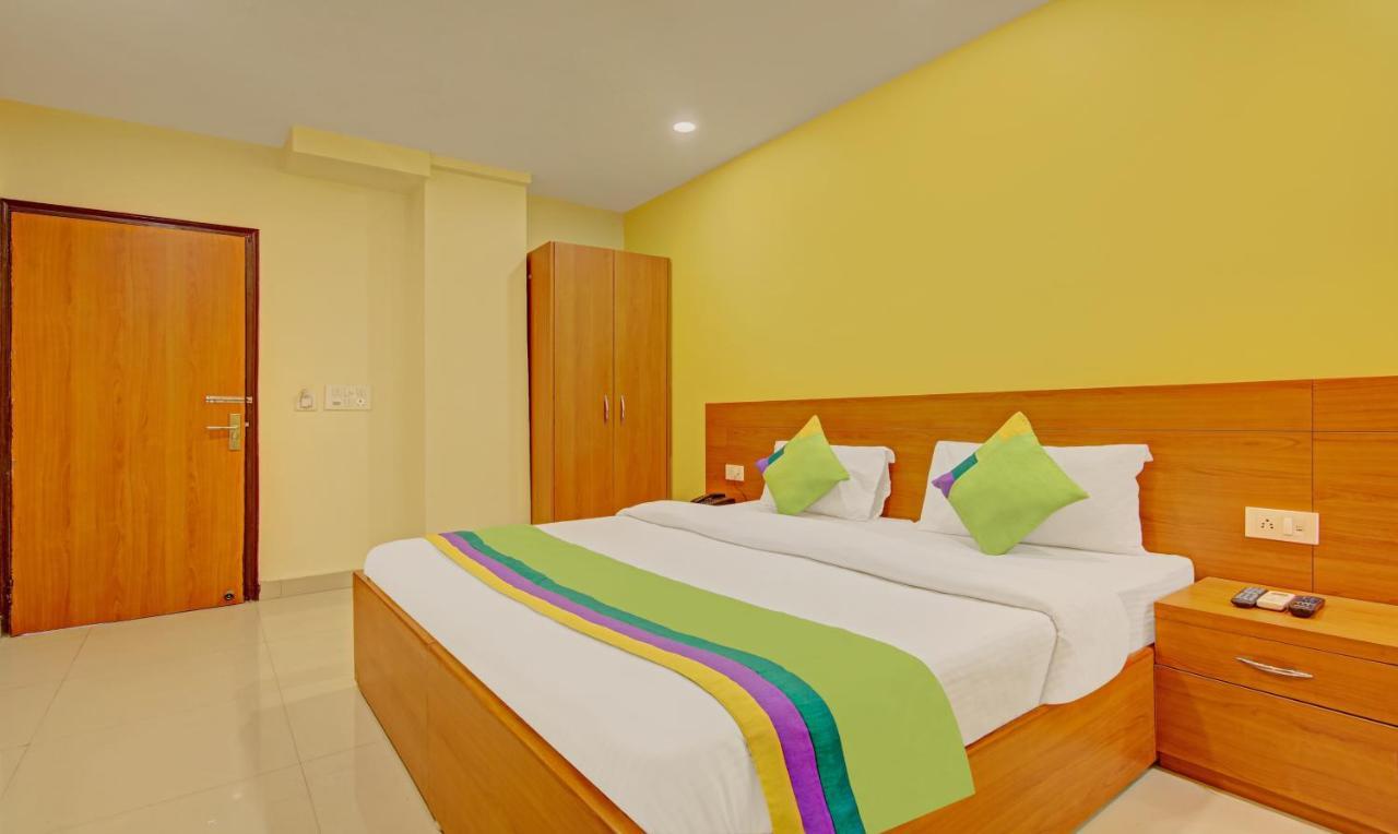 Treebo Tms Residency Hotel Ню Делхи Екстериор снимка